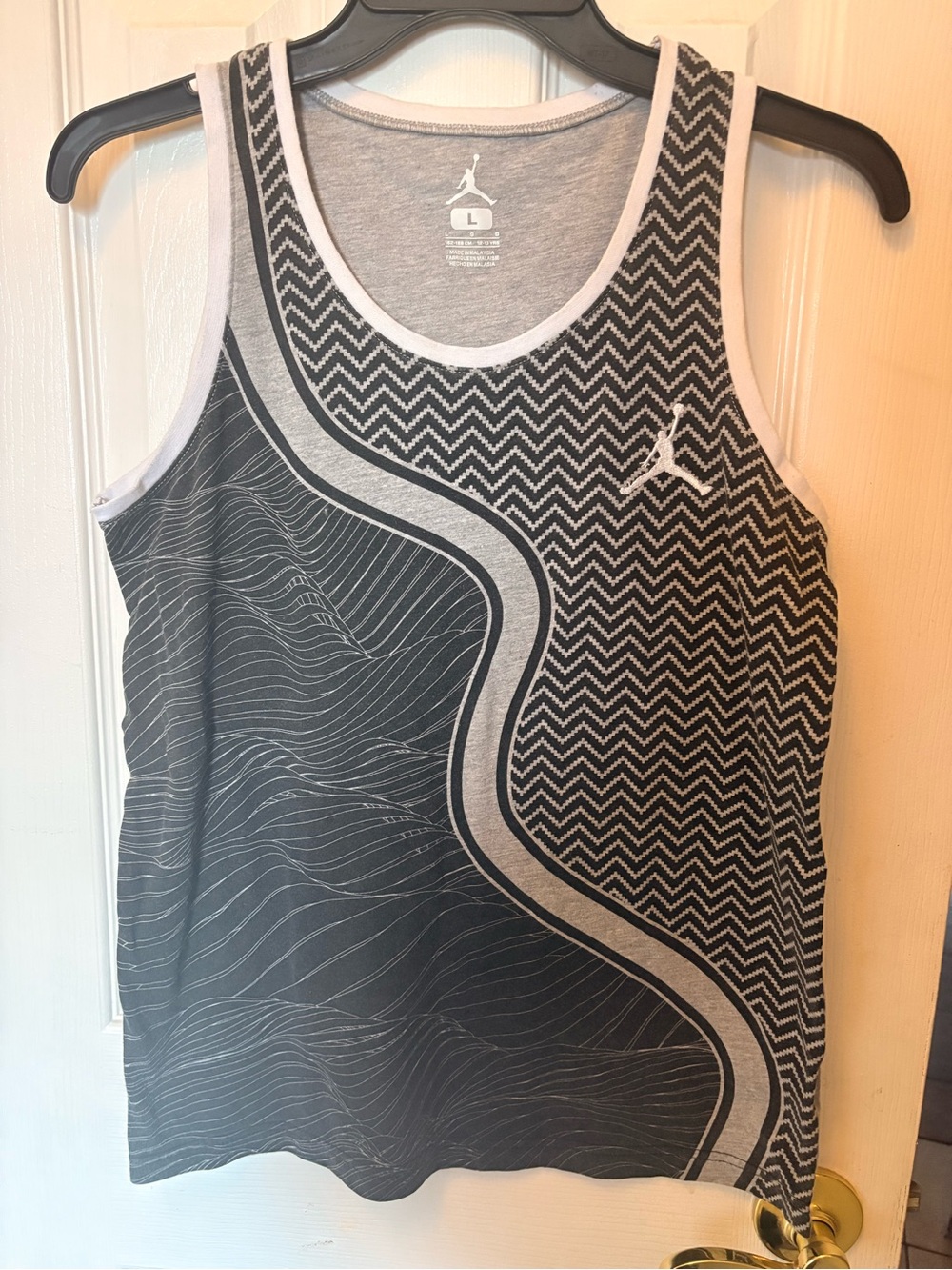Jordan Boy’s Black & Gray Graphic Tank